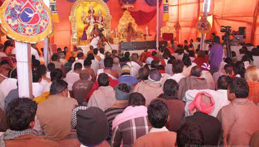 2013 & 2016 Kumbh Mela in Allahabad and Ujjain People benefiting in masses from the presence of The SPH and KAILĀSA4